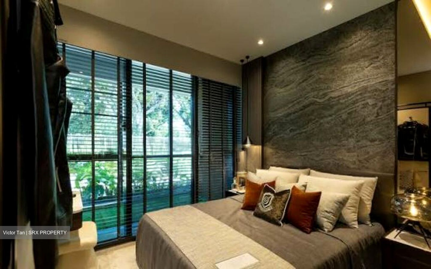 Amo Residence (D20), Apartment #496948781